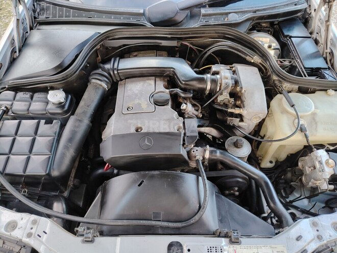 Mercedes C 180 1995, 520,000 km - 1.8 л - Saatlı