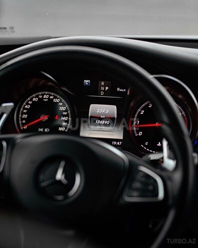 Mercedes GLC 300 2018, 136,890 km - 2.0 л - Bakı