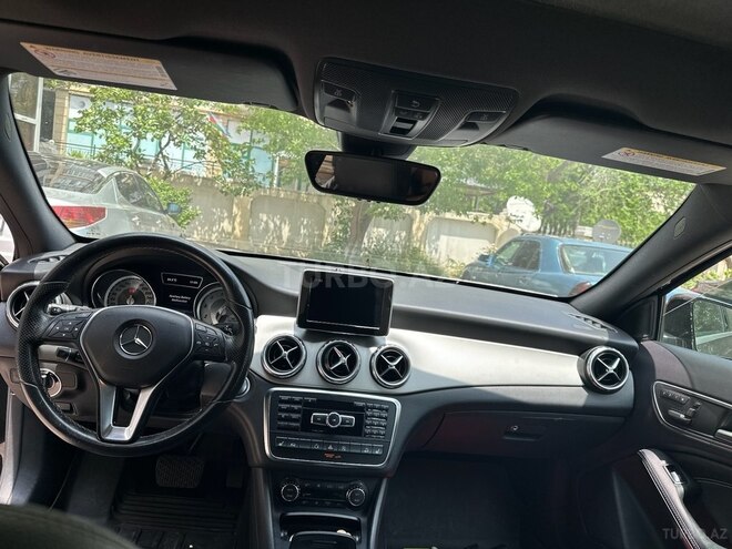 Mercedes GLA 250 4MATIC 2015, 109,000 km - 2.0 л - Bakı