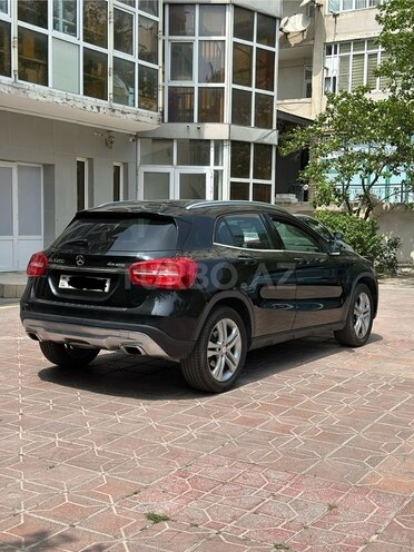 Mercedes GLA 250 4MATIC 2015, 109,000 km - 2.0 л - Bakı