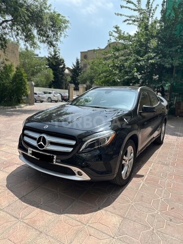 Mercedes GLA 250 4MATIC 2015, 109,000 km - 2.0 л - Bakı