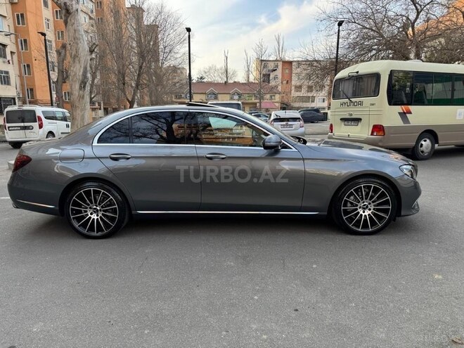 Mercedes E 200 d 2016, 217,770 km - 2.0 л - Bakı