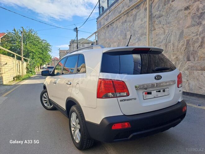 Kia Sorento 2011, 184,000 km - 2.0 l - Bakı