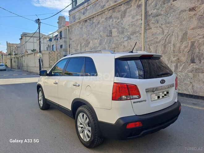 Kia Sorento 2011, 184,000 km - 2.0 l - Bakı