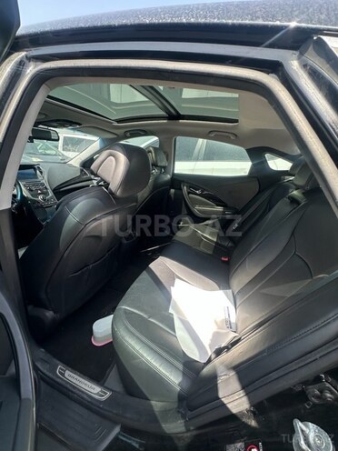 Hyundai Grandeur-10