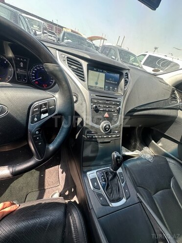 Hyundai Grandeur-7