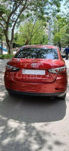 Toyota Yaris iA 2018, 128,500 km - 1.5 л - Bakı