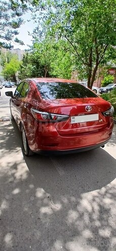 Toyota Yaris iA 2018, 128,500 km - 1.5 л - Bakı