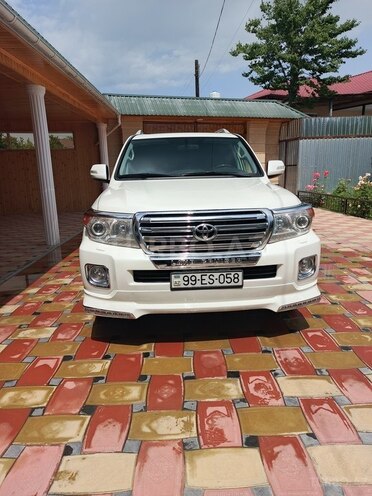 Toyota Land Cruiser 2011, 12,000 km - 4.0 l - Zaqatala