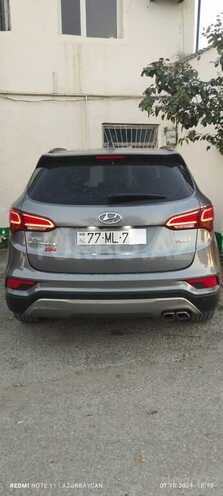 Hyundai Santa Fe 2016, 196,000 km - 2.0 l - Ucar