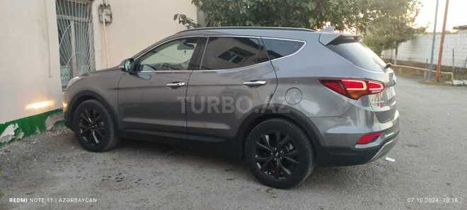 Hyundai Santa Fe 2016, 196,000 km - 2.0 l - Ucar