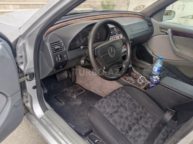 Mercedes C 220 d 1998, 464,068 km - 2.2 л - Bakı