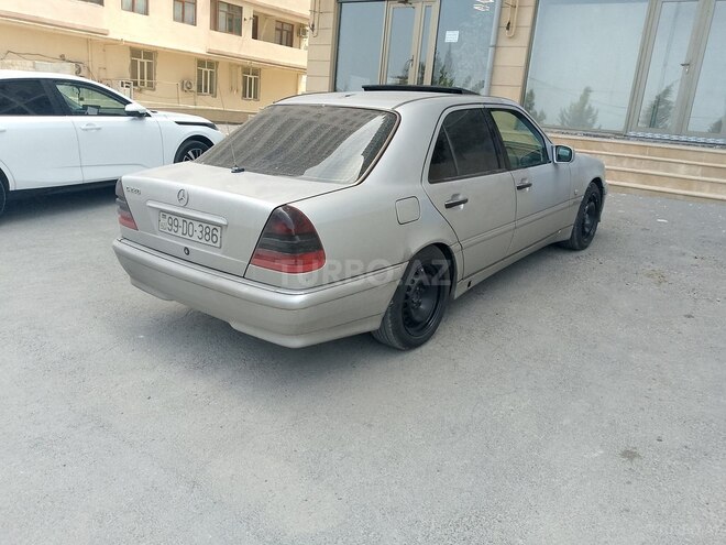 Mercedes C 220 d 1998, 464,068 km - 2.2 л - Bakı