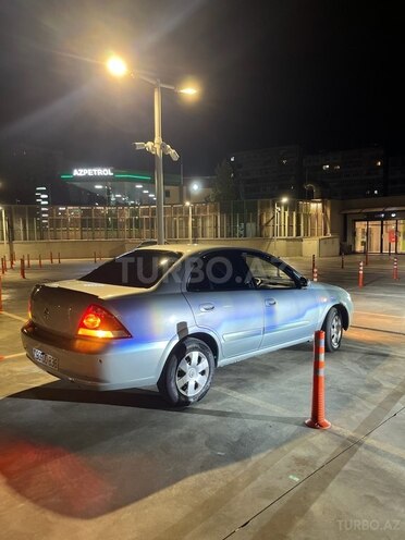 Nissan Sunny-6