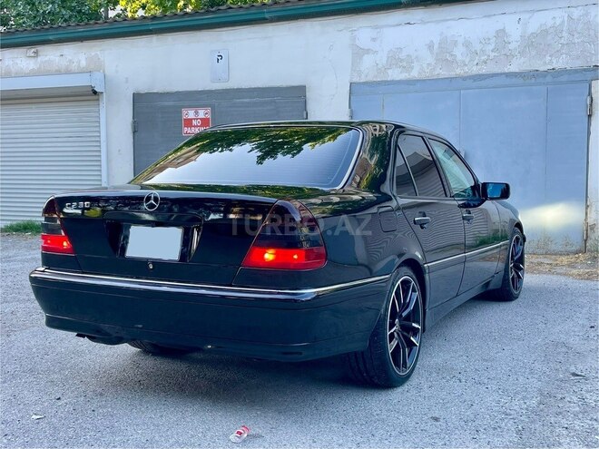 Mercedes C 230 1998, 330,500 km - 2.3 l - Bakı