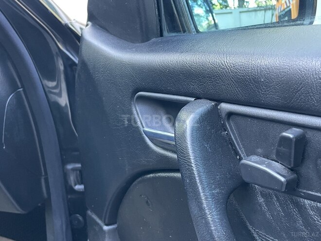 Mercedes C 230 1998, 330,500 km - 2.3 l - Bakı