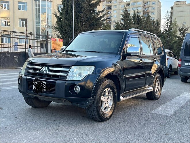Mitsubishi Pajero 2007, 296,000 km - 3.0 л - Bakı