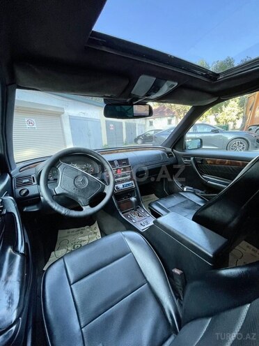 Mercedes C 230 1998, 330,500 km - 2.3 l - Bakı