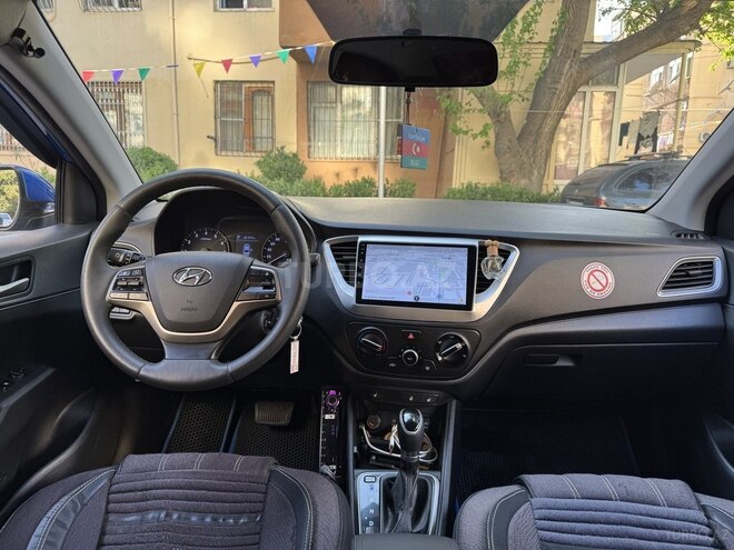 Hyundai Accent 2017, 179,000 km - 1.6 l - Bakı