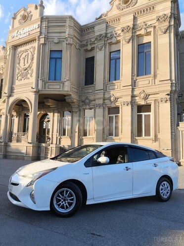 Toyota Prius 2017, 168,500 km - 1.8 l - Bakı