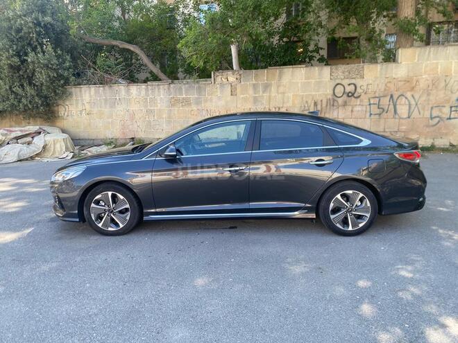 Hyundai Sonata-7