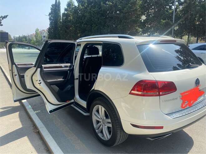 Volkswagen Touareg 2010, 210,500 km - 3.6 л - Bakı