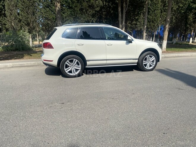 Volkswagen Touareg 2010, 210,500 km - 3.6 л - Bakı
