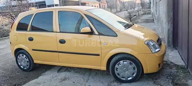 Opel Meriva-11