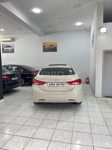 Hyundai Elantra 2011, 193,259 km - 1.8 l - Sumqayıt