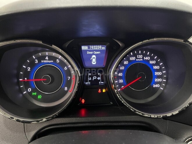 Hyundai Elantra 2011, 193,259 km - 1.8 l - Sumqayıt