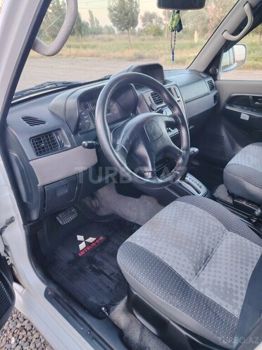 Mitsubishi Pajero io 1999, 298,321 km - 1.8 l - Sabirabad