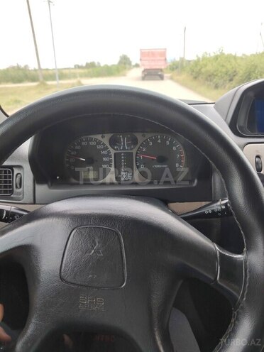 Mitsubishi Pajero io 1999, 298,321 km - 1.8 l - Sabirabad