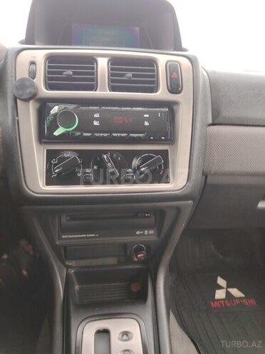 Mitsubishi Pajero io 1999, 298,321 km - 1.8 l - Sabirabad