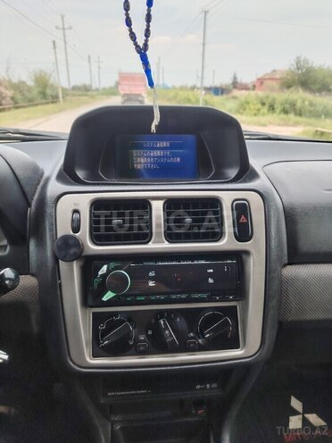 Mitsubishi Pajero io 1999, 298,321 km - 1.8 l - Sabirabad
