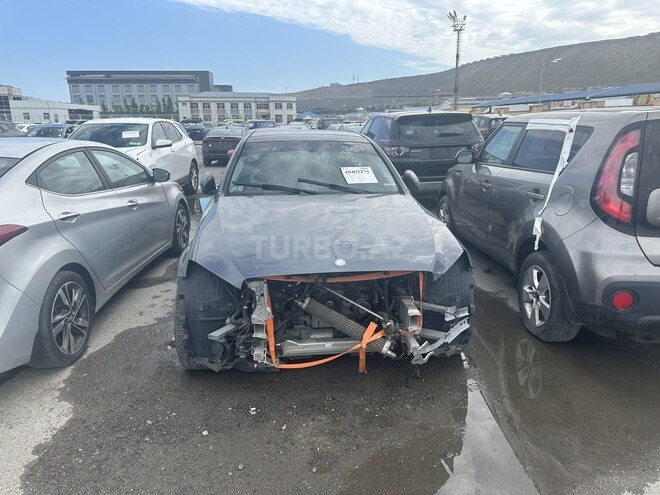 Mercedes C 300 4MATIC 2015, 130,000 km - 2.0 л - Bakı