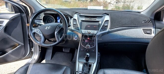 Hyundai Avante 2015, 133,000 km - 1.6 l - Bakı