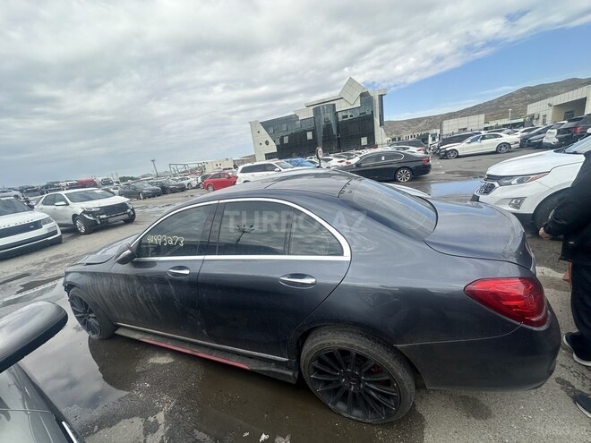 Mercedes C 300 4MATIC 2015, 130,000 km - 2.0 л - Bakı
