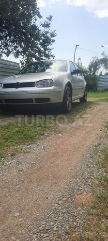 Volkswagen Golf 2003, 580,852 km - 1.9 l - Zaqatala