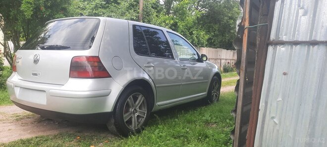 Volkswagen Golf 2003, 580,852 km - 1.9 l - Zaqatala