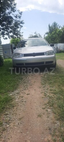 Volkswagen Golf 2003, 580,852 km - 1.9 l - Zaqatala
