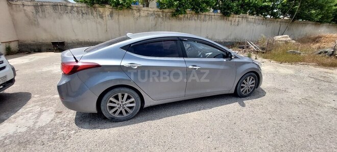 Hyundai Avante 2015, 133,000 km - 1.6 l - Bakı