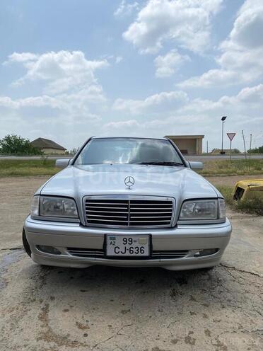 Mercedes C 200 2000, 377,147 km - 2.0 l - Biləsuvar
