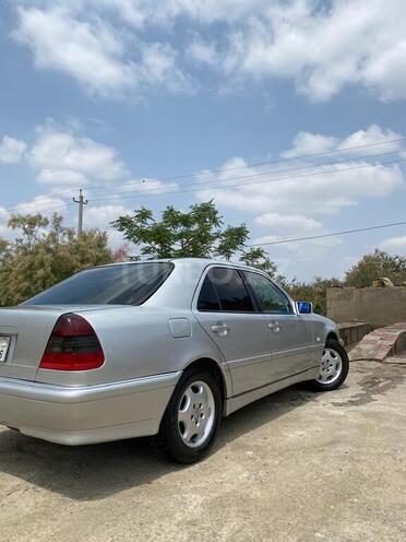 Mercedes C 200 2000, 377,147 km - 2.0 l - Biləsuvar