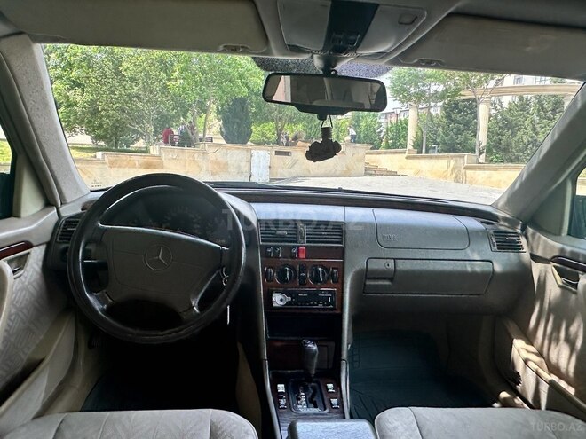 Mercedes C 200 1995, 254,854 km - 2.0 l - Bakı