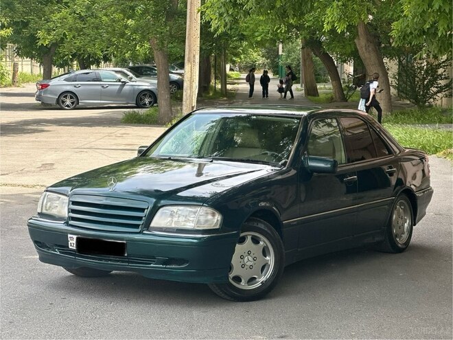 Mercedes C 200 1995, 254,854 km - 2.0 l - Bakı