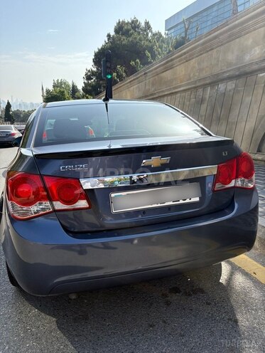 Chevrolet Cruze-4