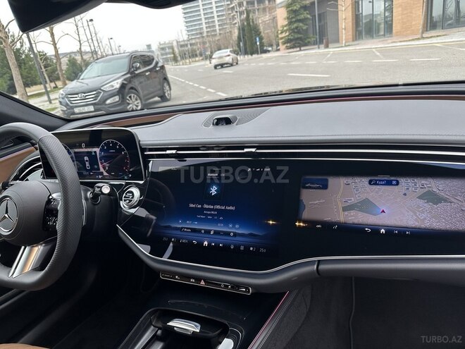 Mercedes E 300 2024, 2,500 km - 2.0 л - Bakı