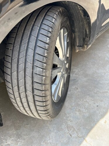 Hyundai i20 2009, 220,000 km - 1.6 л - Bakı