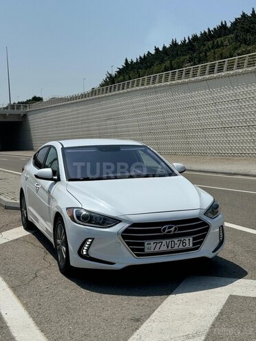 Hyundai Elantra 2018, 124,000 km - 2.0 l - Bakı