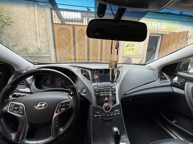 Hyundai Grandeur 2015, 184,000 km - 2.2 л - Bakı